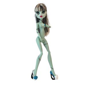 Monster High Frankie Stein Picture Day 2013 Nude Doll w/Jewely & Shoes